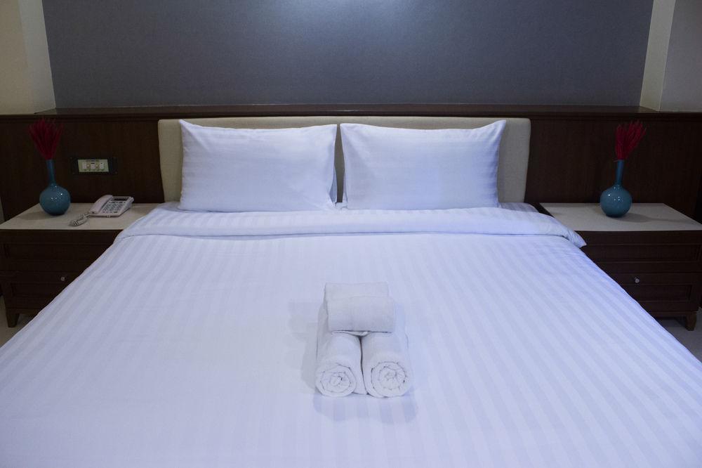 Hatyai Holiday Hotel Hatjaj Kültér fotó