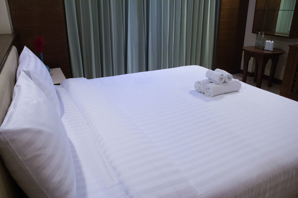 Hatyai Holiday Hotel Hatjaj Kültér fotó