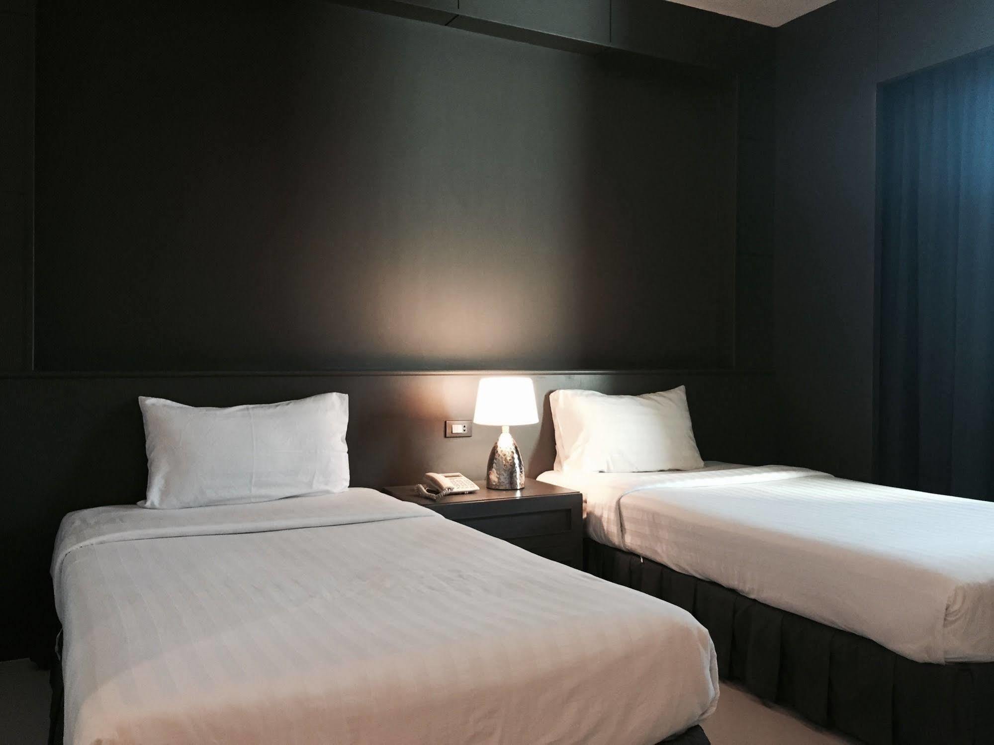 Hatyai Holiday Hotel Hatjaj Kültér fotó