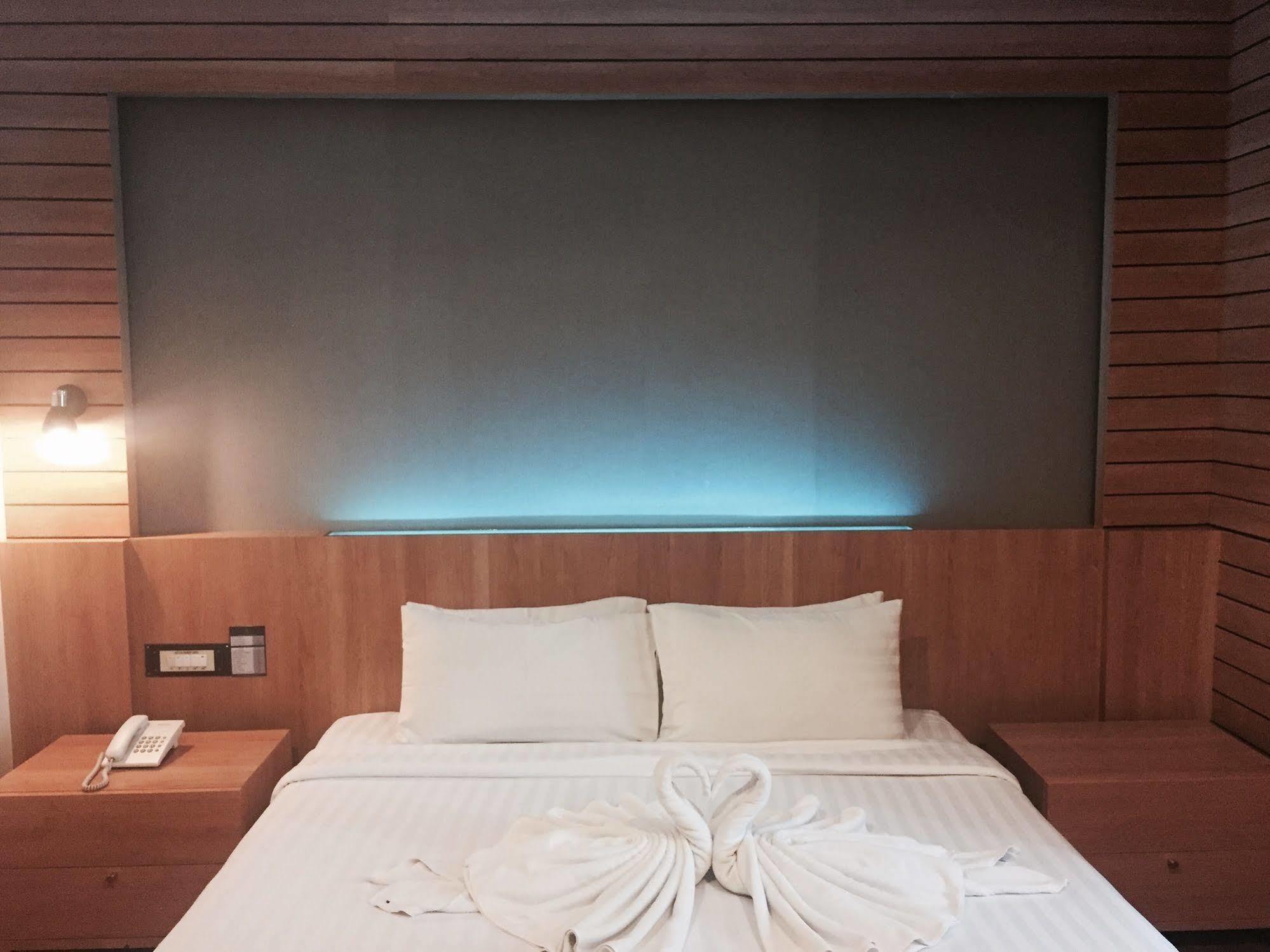 Hatyai Holiday Hotel Hatjaj Kültér fotó