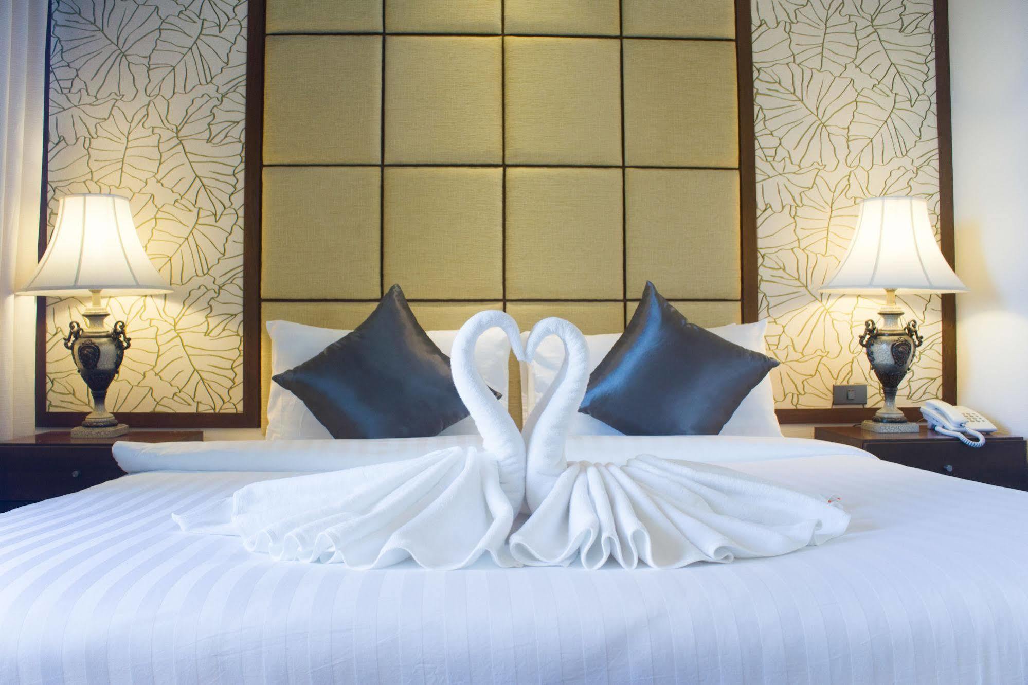 Hatyai Holiday Hotel Hatjaj Kültér fotó